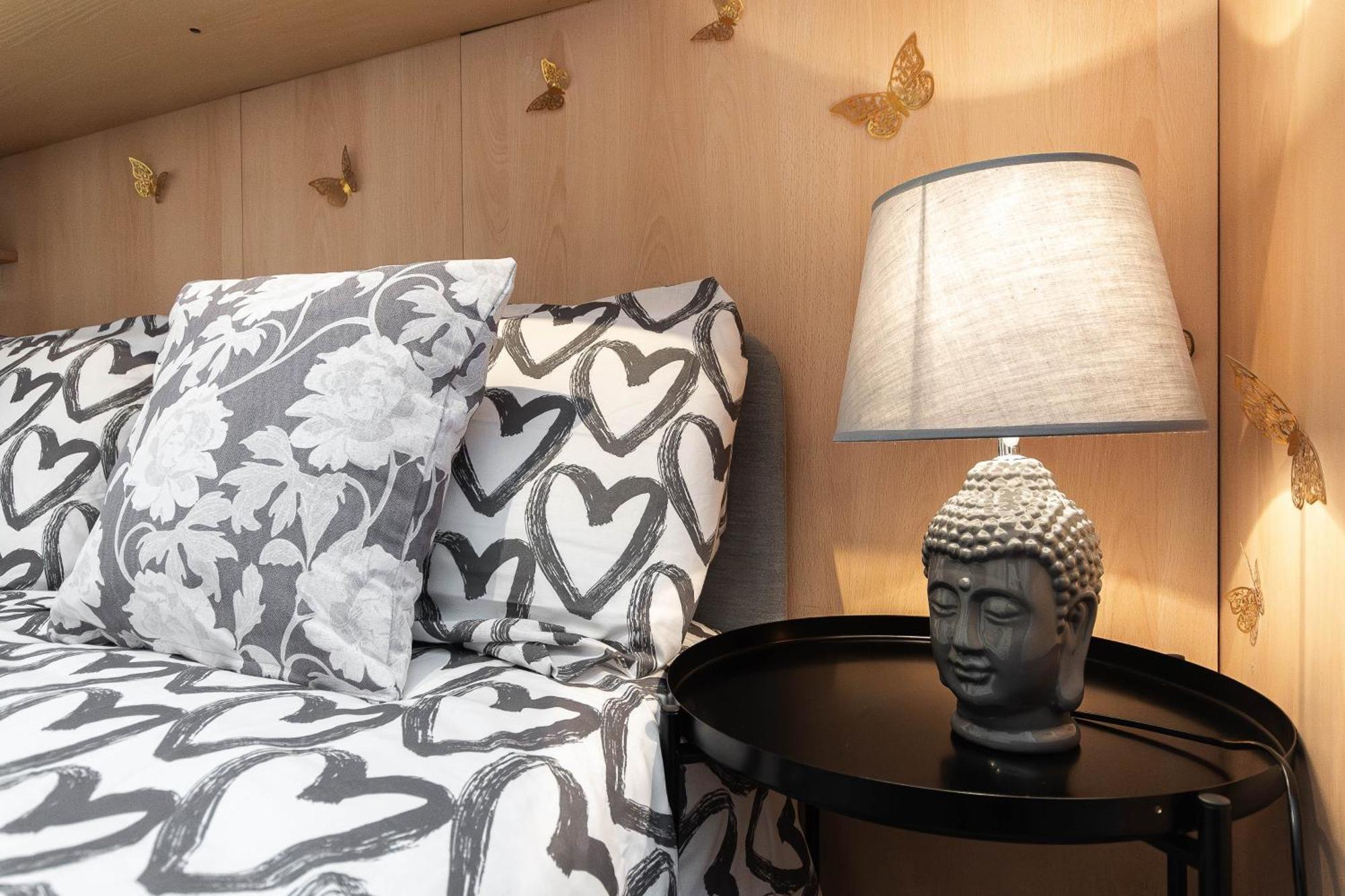 15 Min Centro E Stazione Ferroviaria Apartment Genoa Ngoại thất bức ảnh