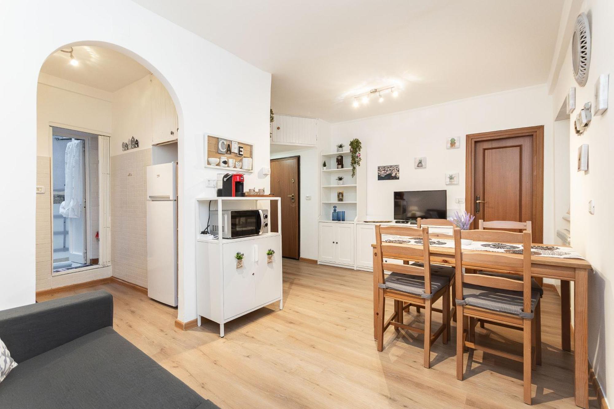 15 Min Centro E Stazione Ferroviaria Apartment Genoa Ngoại thất bức ảnh